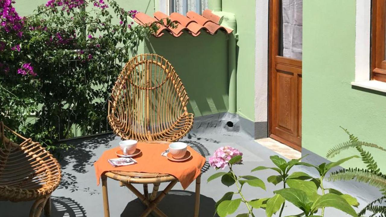 Casa Vacanze Zarinu Orgosolo Ngoại thất bức ảnh