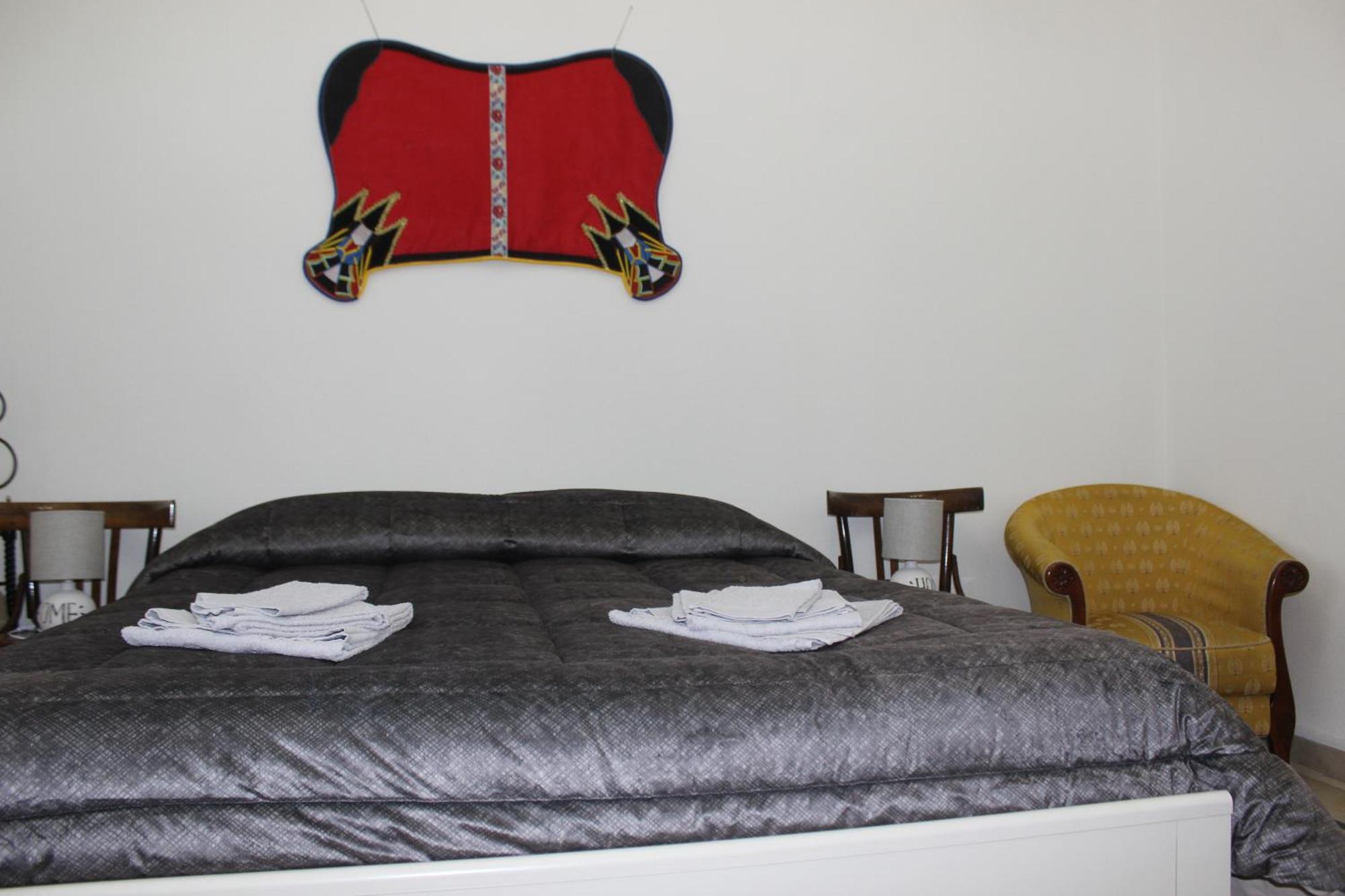 Casa Vacanze Zarinu Orgosolo Ngoại thất bức ảnh